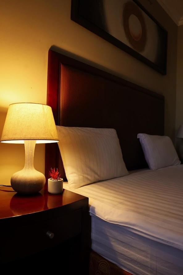 Boutique Hotel Igmas, Prishtina 프리슈티나 외부 사진